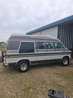 1992 Dodge D250