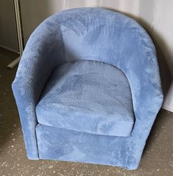 Odessa Barrel Style Armchair w/ reversible cushion, Like New