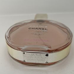 CHANEL Chance Eau Tendre 5oz for Sale in Los Angeles, CA - OfferUp
