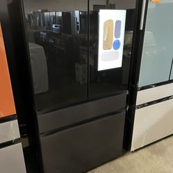 Samsung Bespoke Family Hub Refrigerator E6AR