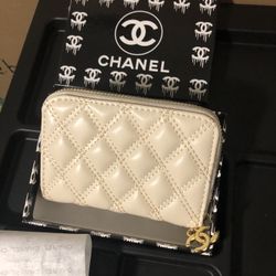 Mini Beige Wallet 