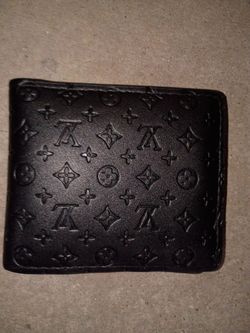 All black Louis Vuitton wallet 4sale