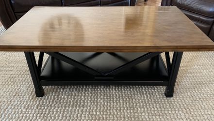 Bassett farmhouse coffee table & matching side table