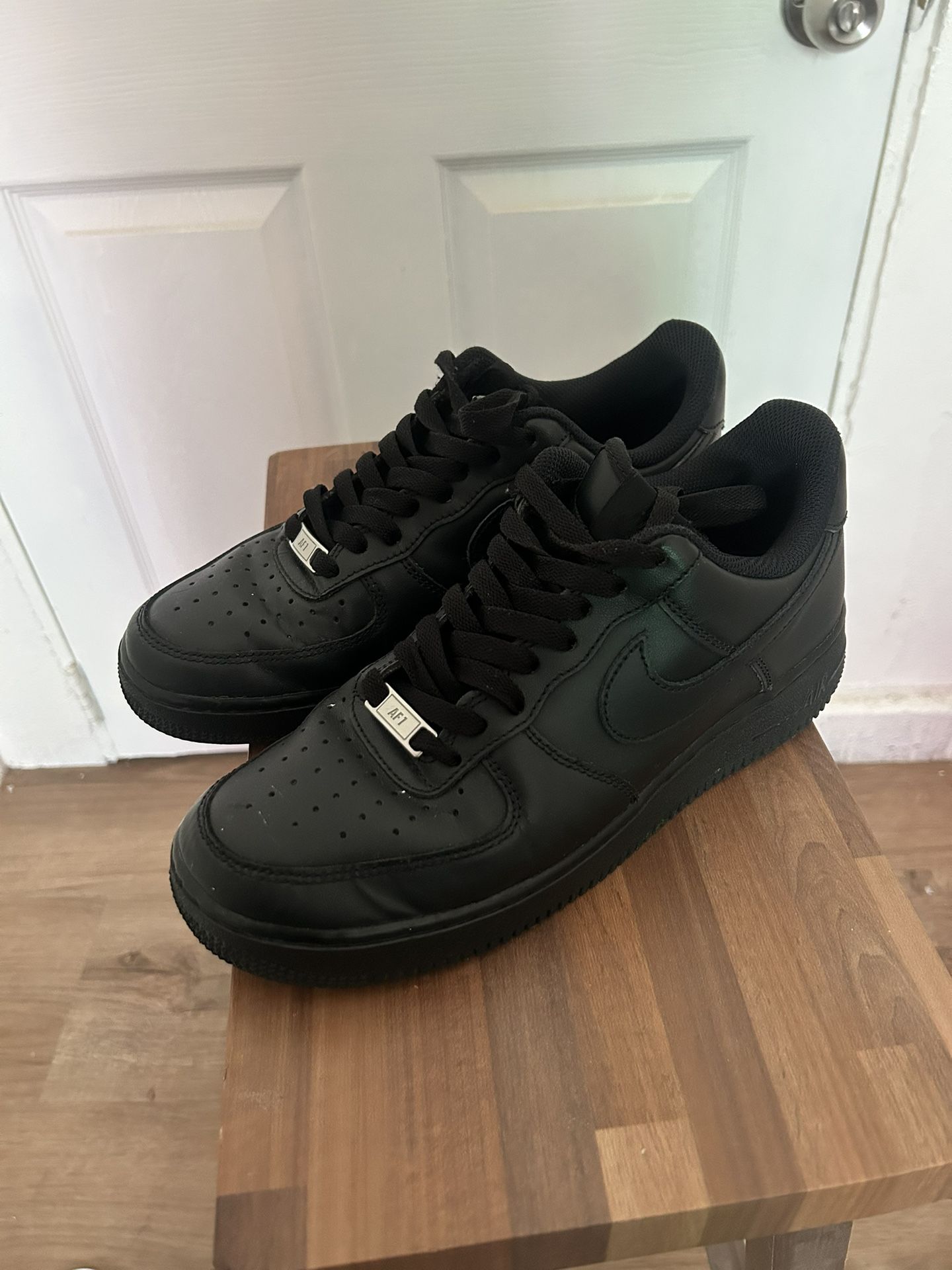 Black Nike AF 1