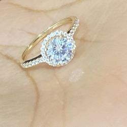 Anillo De Compromiso 14 Kt Talla 7 1/2 