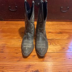 Cowboy Boots men’s 9