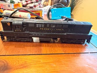 HO scale Train Set of locomotives and carriages
