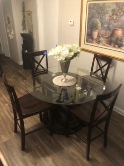 Crown mark furniture modern glass dining table set with 4 solid wood chairs
