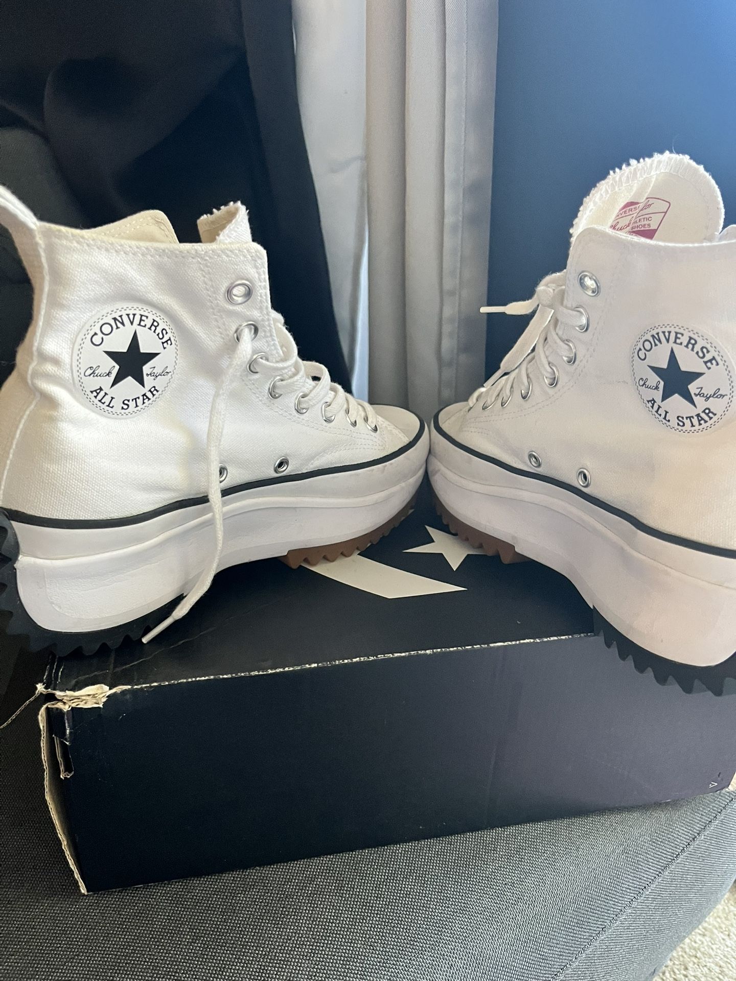 Women’s High Top Wedge Converse