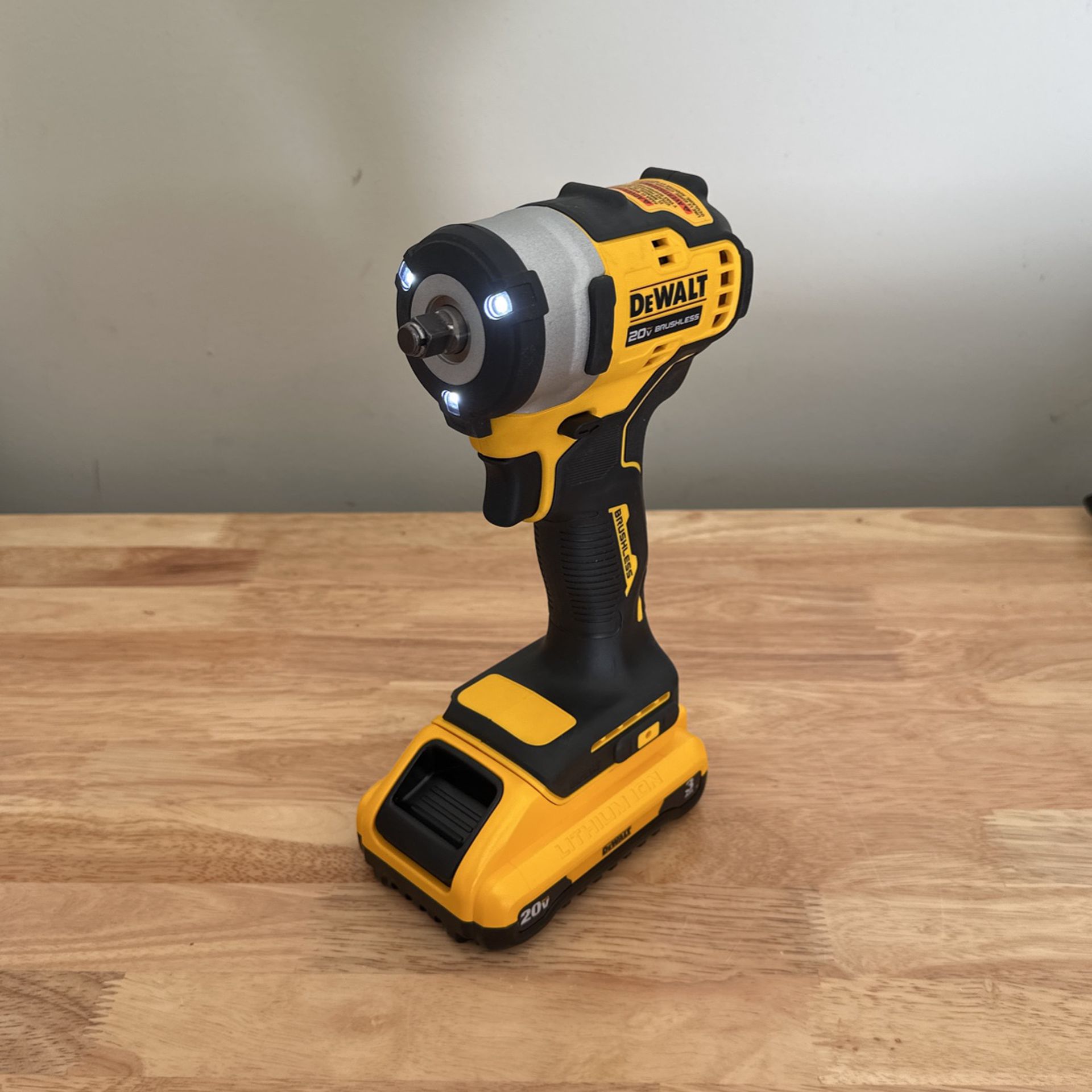 Dewalt 3/8in Impact Wrench (New) With Battery