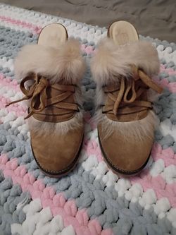 COACH Fur-Trimmed Suede Lace-Up Mule Shoes/Heeotg