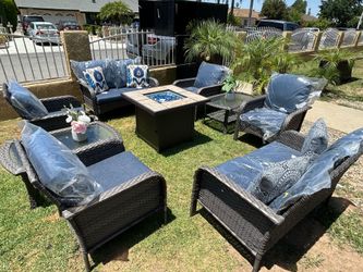 Patio furniture set outdoor new in the box