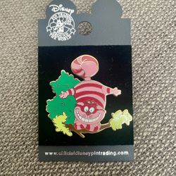 Rare Disney Pin Trading - Cheshire Cat in Tree Pin (Alice In Wonderland)