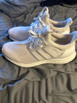 Adidas ultra boost women’s 8.5