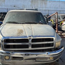 1998 Dodge Truck
