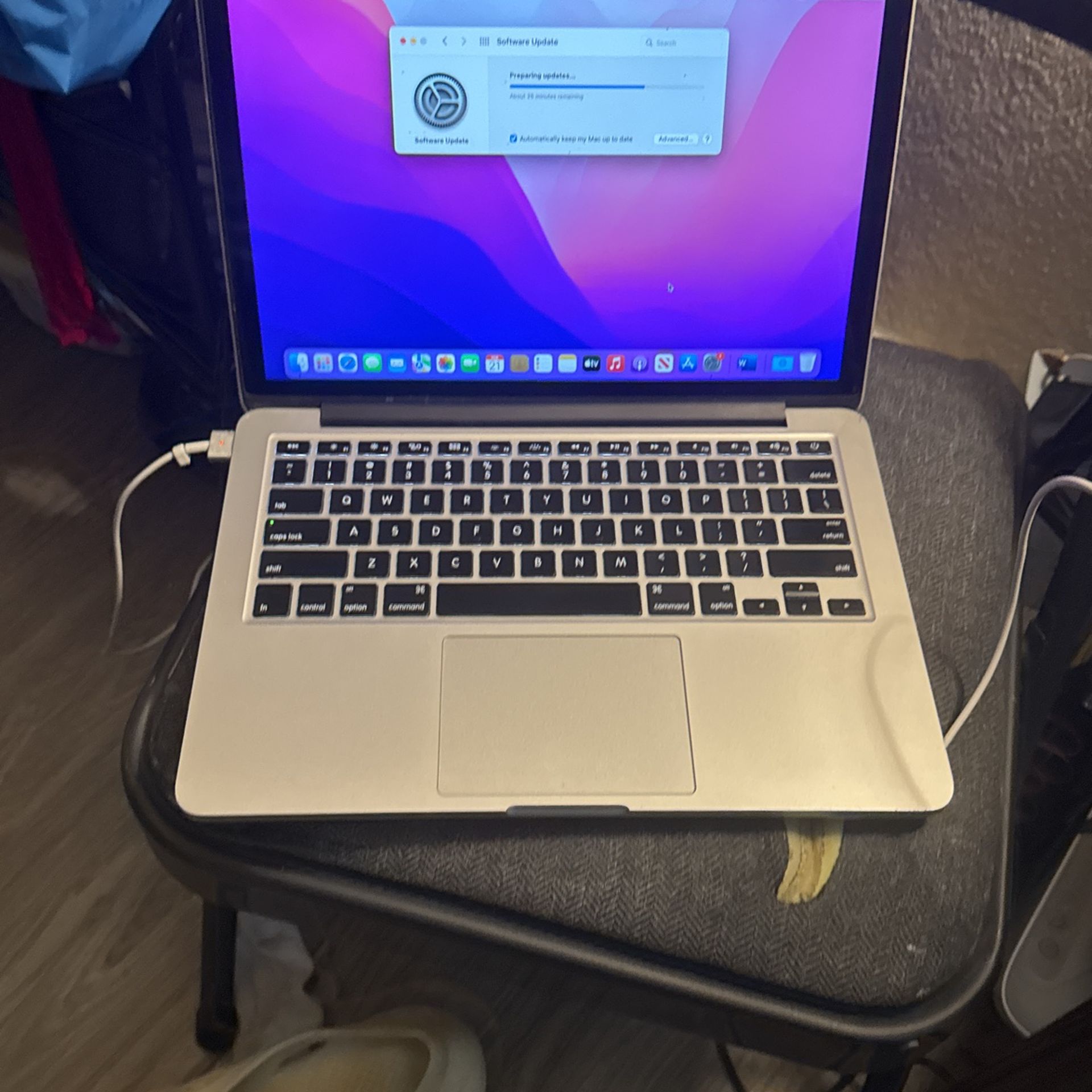 Macbook Pro (2015) 13 In 128 refurbished Unlocked
