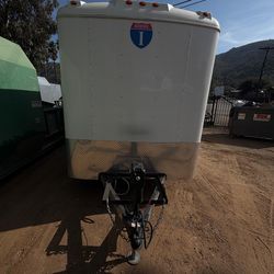 2021 interstate trailer 14’