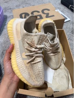 Yeezy adidas shoes
