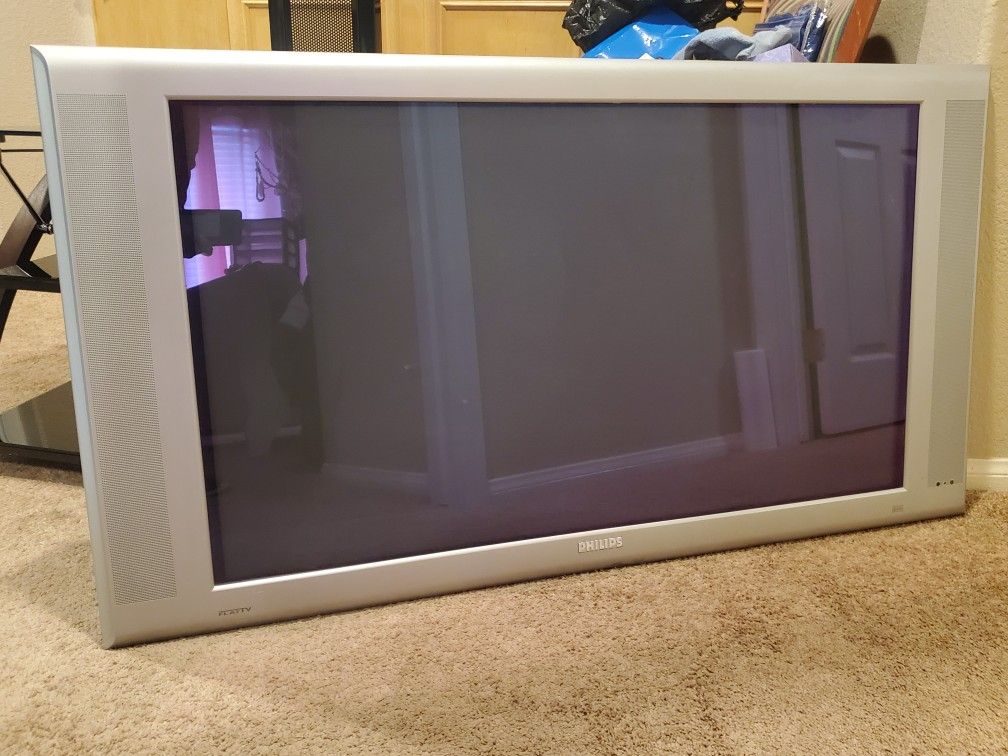 45inch Phillips TV