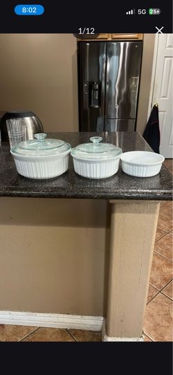 5- pieces Corningware French white casserole 2.3L/1.2L/708ml microwave and oven safe