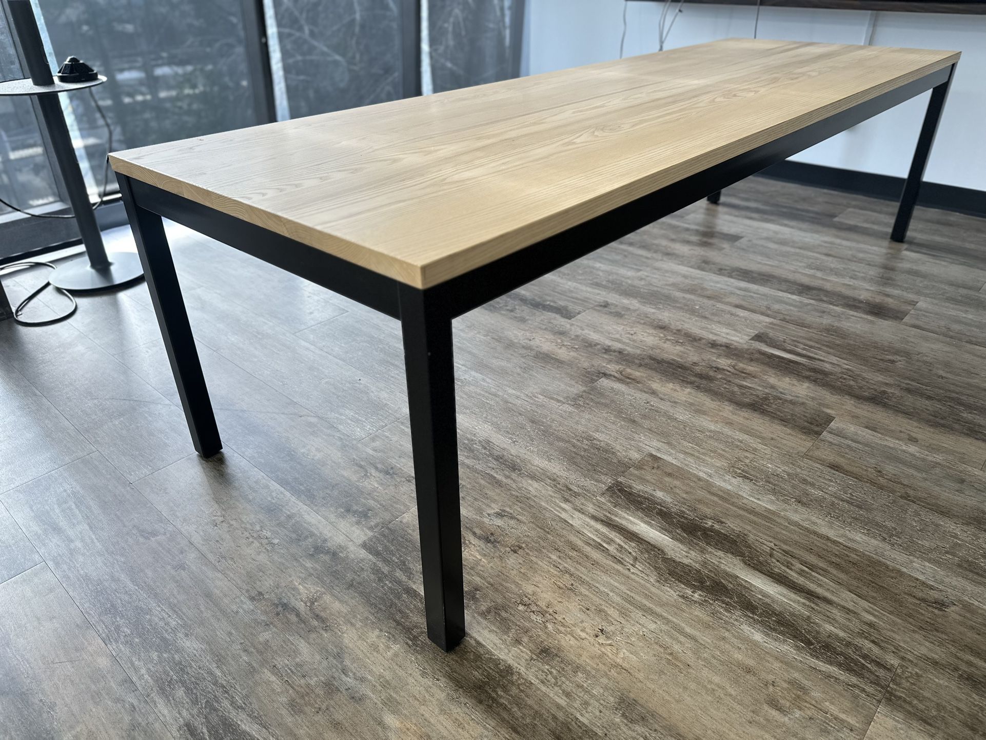 Conference Table And Chairs High End New Condition Table Is 36 X 108”