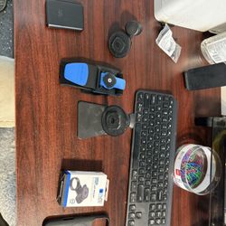 Quad Lock Phone Case And Accessories