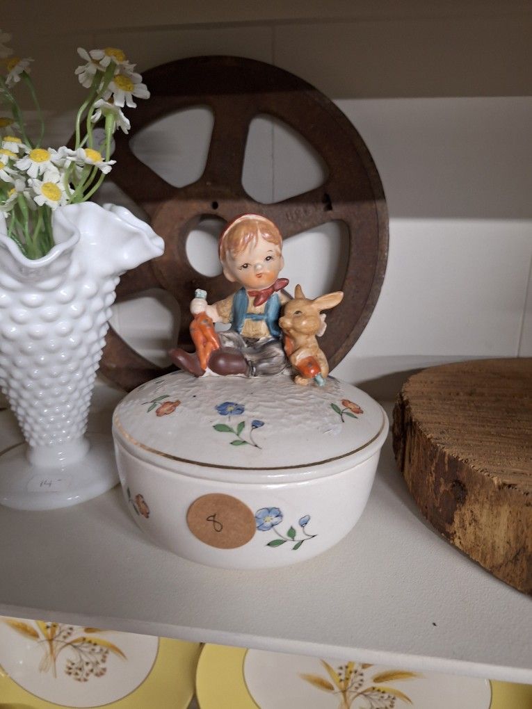 Lipper And Mann Candy Dish