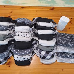 Nora's Nursery Lot/27 Cloth Diapers + Inserts ,+ 4 Wet Bags