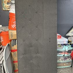 HeadBoard