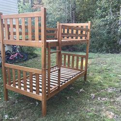 2 Twin Bed Frames Good Condition 