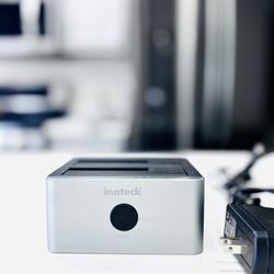 Inateck Dual-Bay Hard Drive Docking Station with Offline Clone