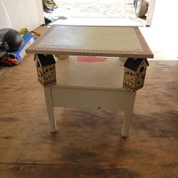 Small Table $20