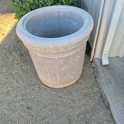 3' cement planter