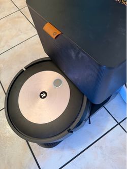 Roomba J7 Robot Vacuum