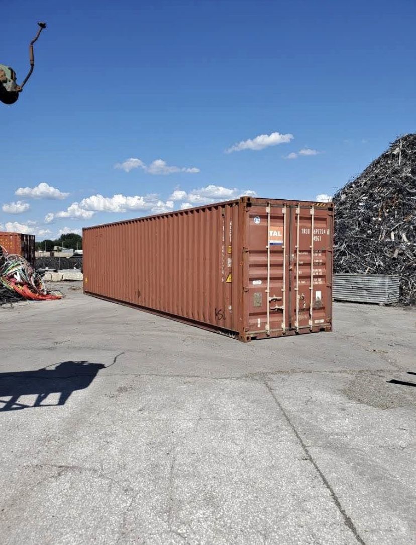 SHIPPING / STORAGE CONTAINERS W/ DELIVERY 20,40,40 HC .BUY/SELL. Financing & Lease Available!