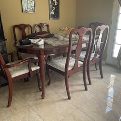 Dining Table Set (Italian)