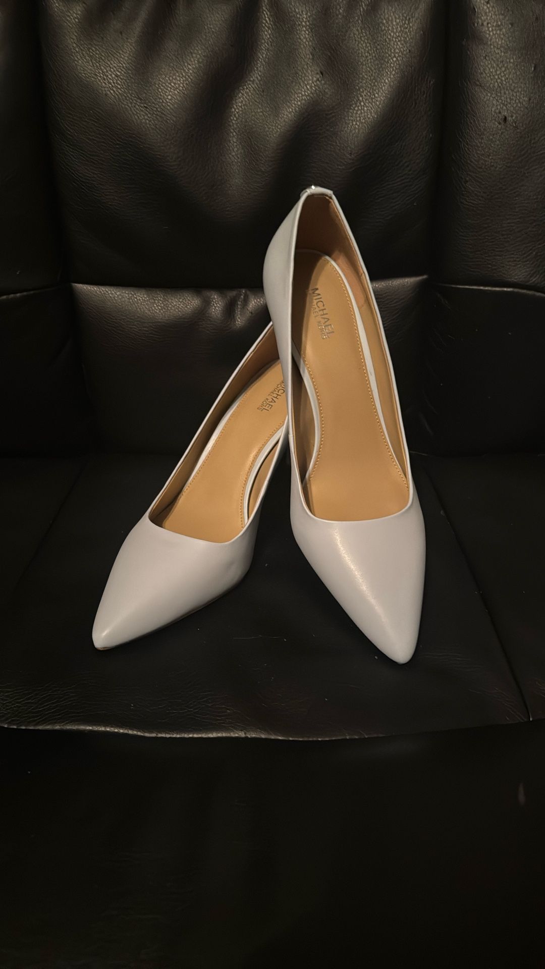 Michael Kors Dorothy Flex, Baby Blue Leather Pump,