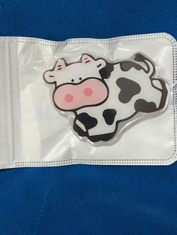 Baby Cow Pop Socket 🥰