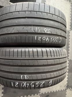 (2) 21” Pirelli Continental 265/40/21 tires pair used