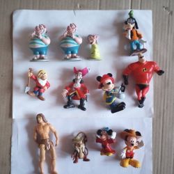 Disney 12 Mini Figure Lot