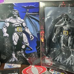 Neca Goliath (Gargoyle's) Disney Figure 