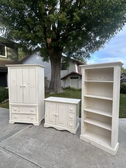 4 Piece Nursery / Children’s Vintage Custom Pine Bedroom Set With Changing Table