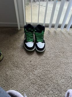 Air Jordan 1 Retro High OG 'Lucky Green