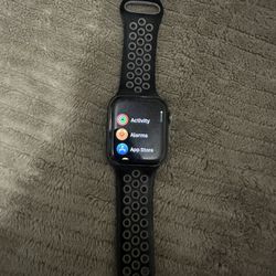 Apple Watch Series 5