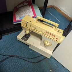 Singer Sewing Machine Merritt 4530