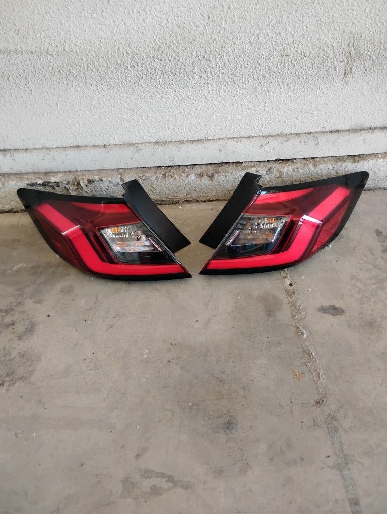 Part 2023-25 Honda Civic Hatchback OEM