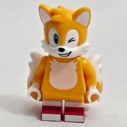 LEGO Sonic The Hedgehog: Tails (Miles Prower) Winking (son018) Minifigure 76(contact info removed)1