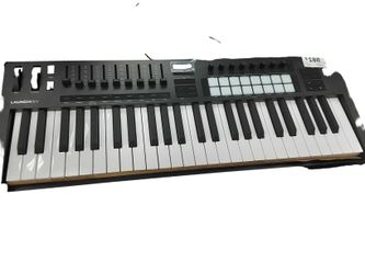 Novation Launchkey Black Midi Keyboard Controller