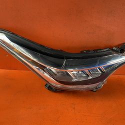 2020 2021 2022 Toyota CH-R CHR Right Passenger Side Reflector LED Headlight OEM