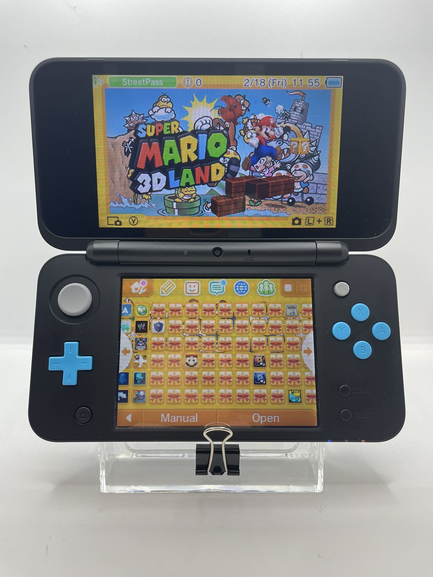New 2DS XL Blue Black With Games/charger/stylus English Region Free